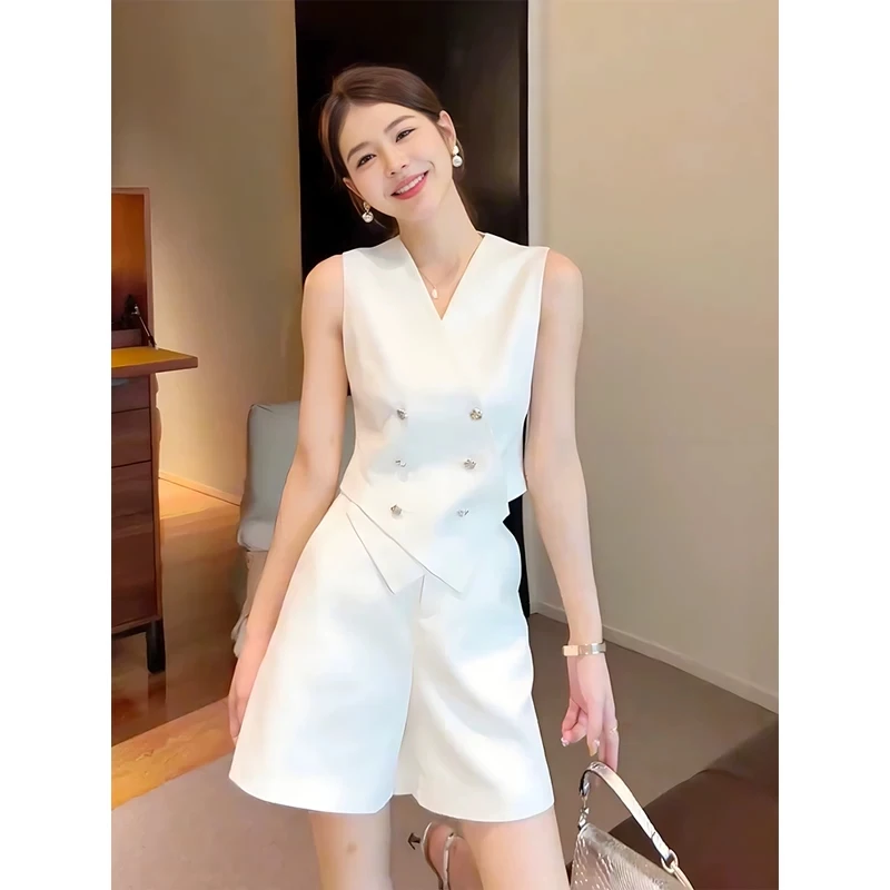 

2026 New Women's Sleeveless V-Neck Blazer Vest & Shorts Set Double Breasted Office Wear Two Piece Outfit for Work Casual Commute