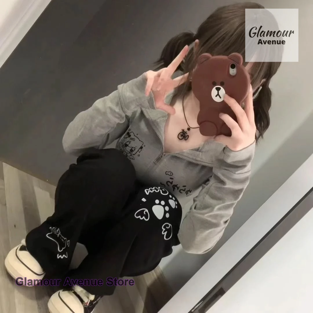 Japanese curtilage is sprouting casual pants. Women's new short loose wide-leg casual joker slim pants in spring and autumn.