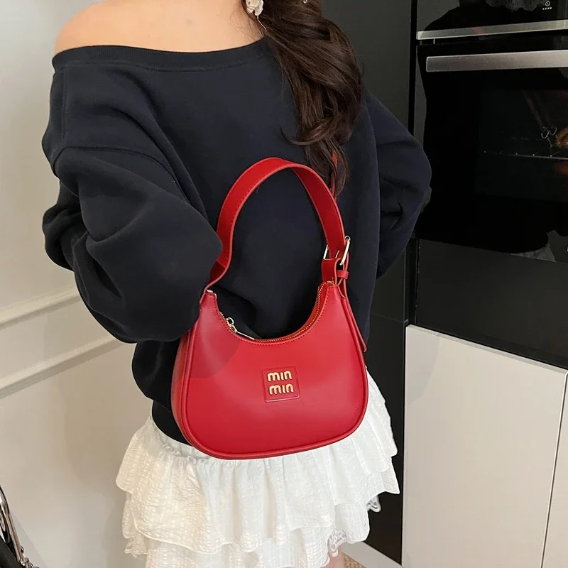 

Lightweight Women's Messenger Bag Premium Leather Crossbody Shoulder Handbag Designer Ladies Tote Luxury Travel Purse