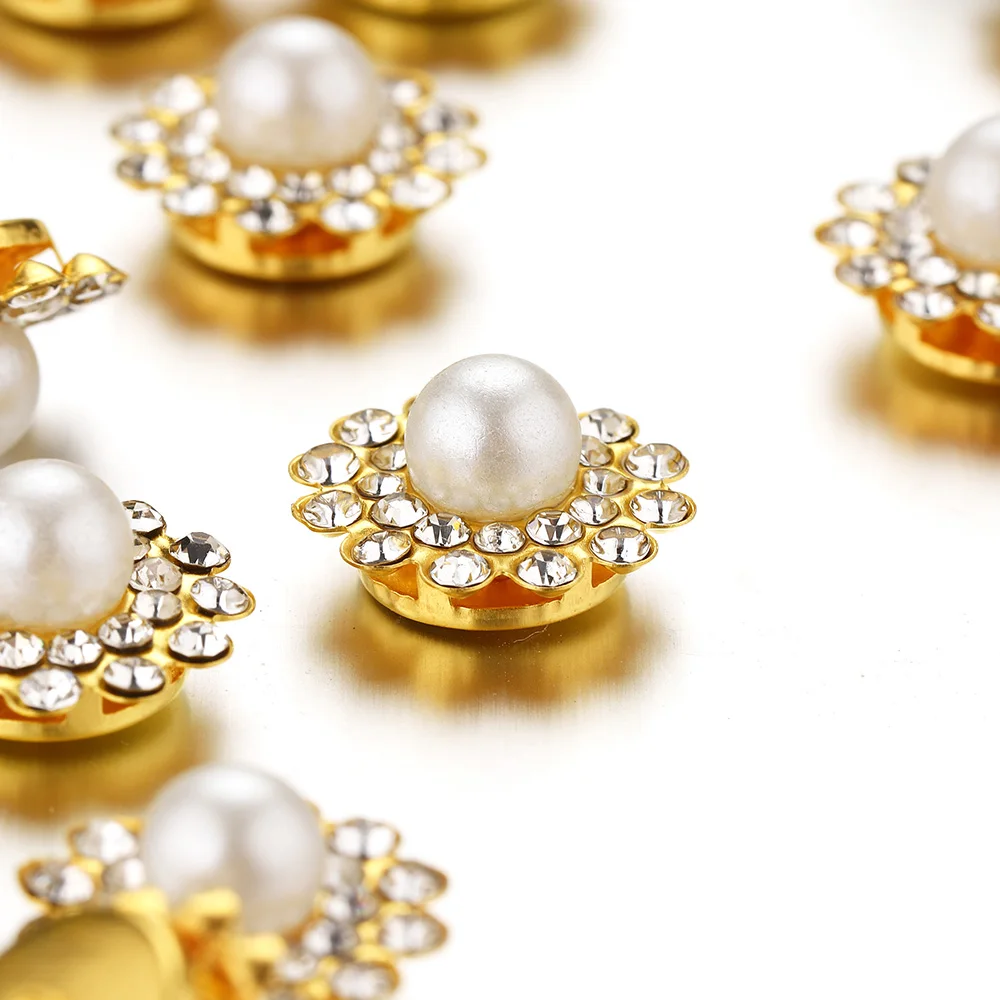 50 Stück Imitationsperlen mit Goldbasis und Strass-Verzierung für DIY Haaraccessoires, Kleidungsdekoration, Näharbeiten und Basteln – Detail 7
