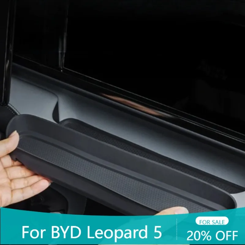 

Car Front Passenger Silicone Storage Box Fit Car Front Passenger Storage Box Protective Pad for BYD Equation Leopard 5 2023 2024