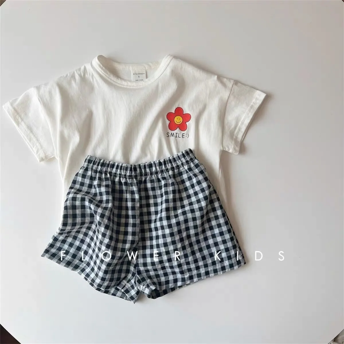 Girls White T-shirt Plaid Shorts 2 Piece/Set Casual Simple Cute Short Sleeve Tracksuits Children Fashion New Summer Costume