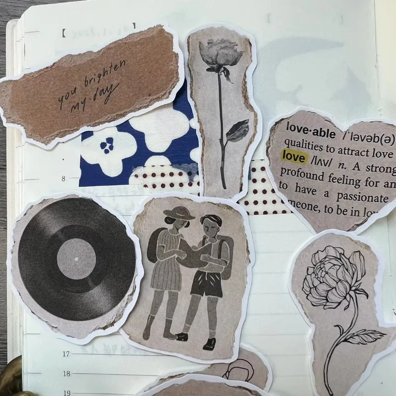 

Набор винтажных наклеек: Короткие драматические сюжеты, проигрыватель виниловых пластинок, рукописный английский текст, крафт-бумага с эффектом состаривания, материалы для скрапбукинга