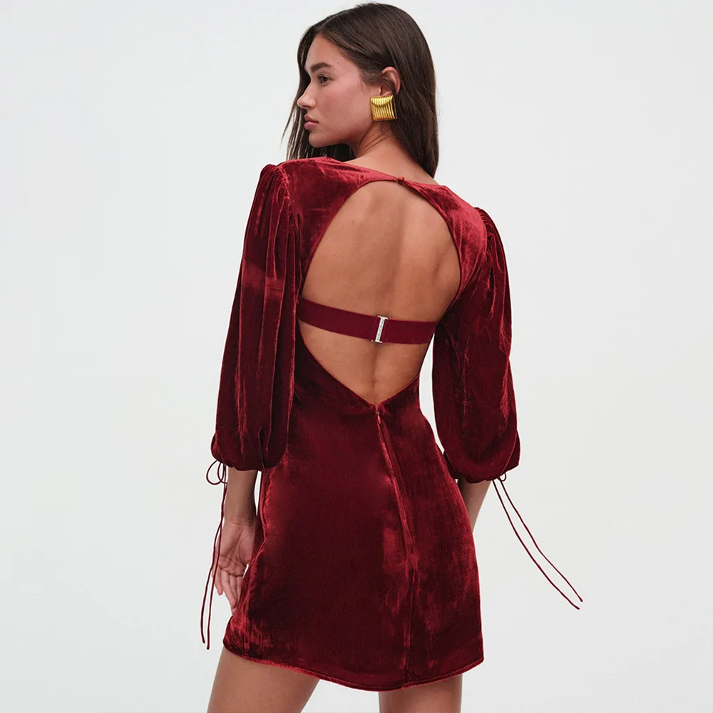 

2024 Autumn Winter Sexy Backless Velvet Mini Dress Women Square Neck Half Sleeve Bandage Zipper A-line Short Robe Streetwear