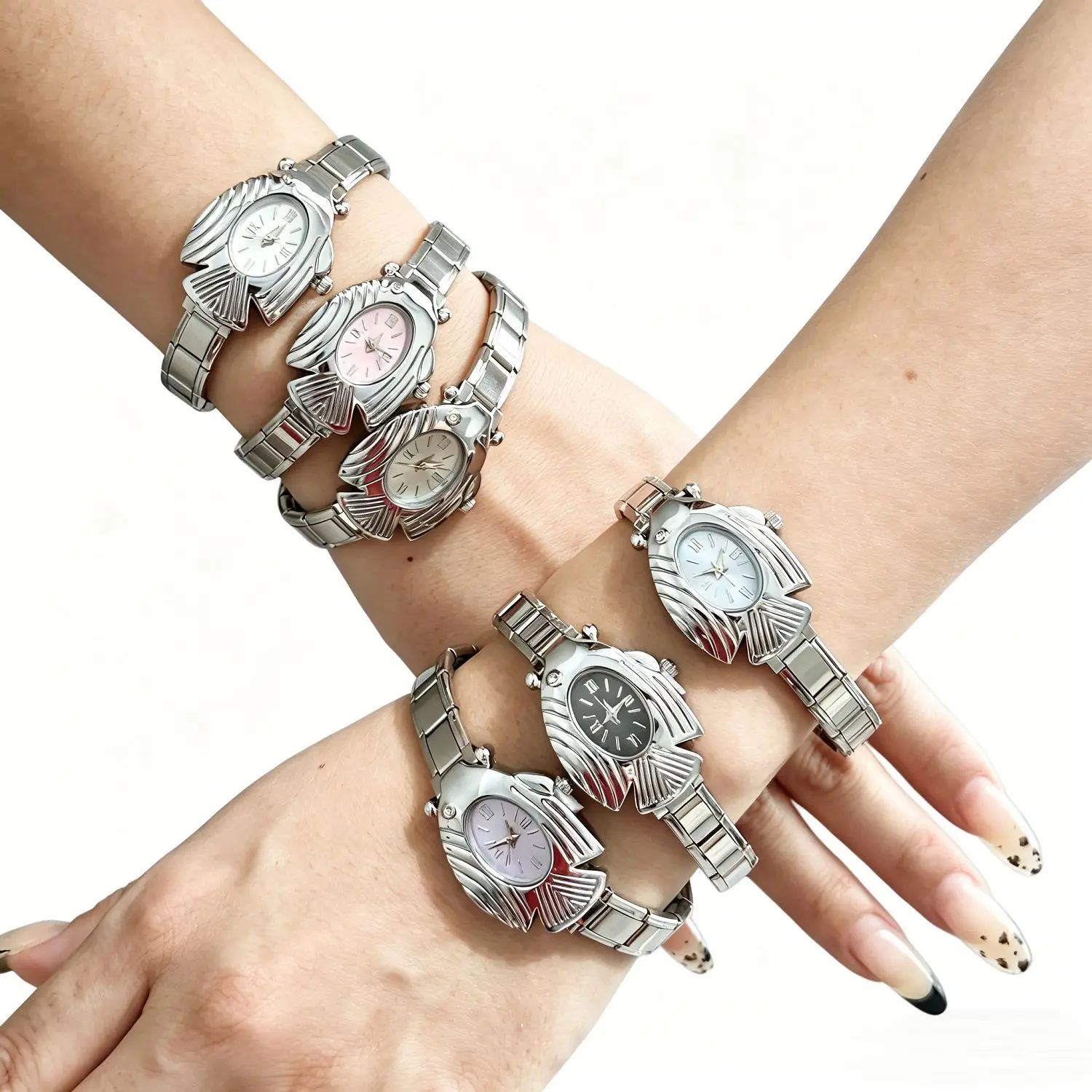 Unique Flying Fish Case Couple Wristwatch Silver Stainless Steel Module Bracelet Multicolor Dial Analog Quartz Ladies Watch