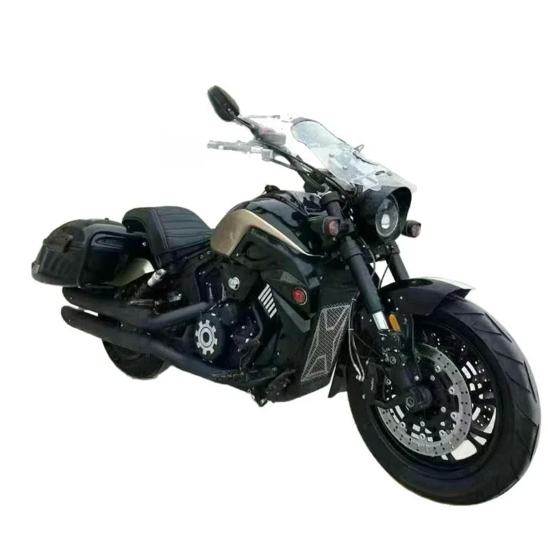 Cruising water-cooled twin-cylinder 800cc motorcycle, American retro motorcycle