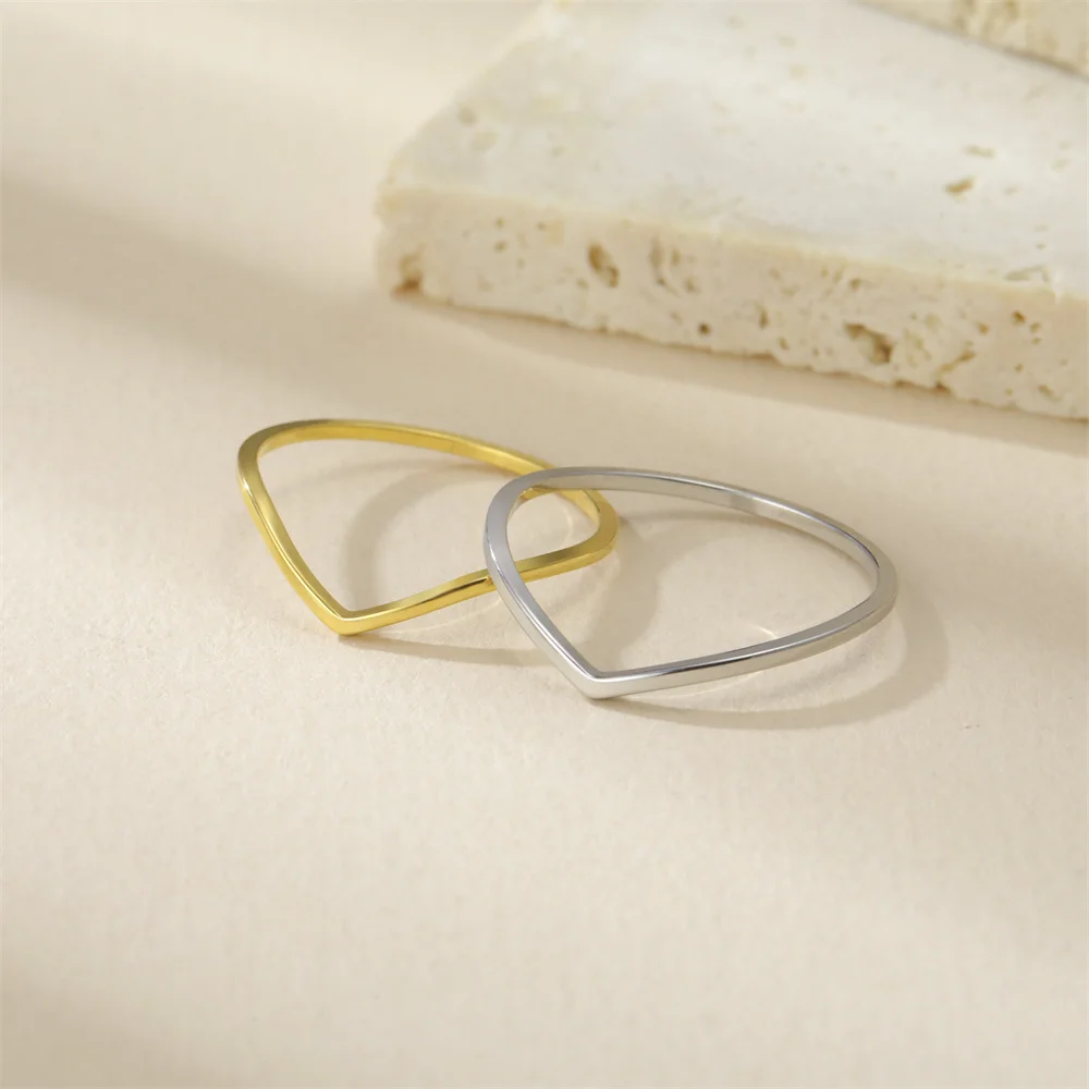Minimalist Stackable Wave Rings for Women Geometric Finger Ring Stainless Steel Golden Jewelry Thin Rings Set Daily Party Wear