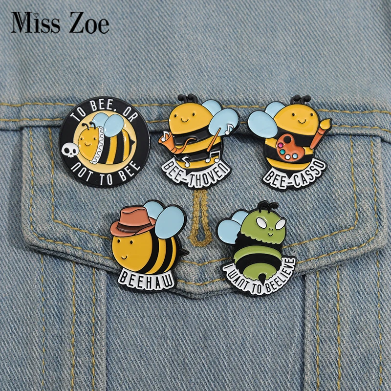 Creative Cute Bee Enamel Pins Custom Painter Musician Bee Brooches Lapel Badges Clothes Animal Jewelry Gift for Kids Friends