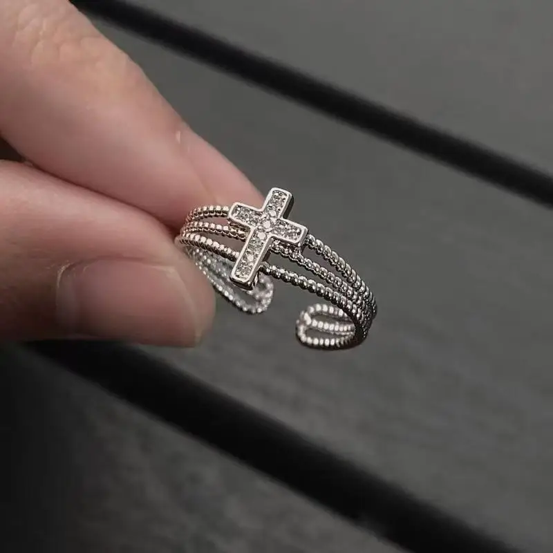 Vintage Cross Open Rings for Women Y2K Trendy Silver Tone Adjustable Jewelry for Birthday Party Daily Wear