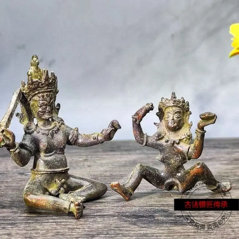 Antique antique Nepalese statue old bag is dedicated to Happy Buddha handicrafts, a pair of collectible tabletop ornaments