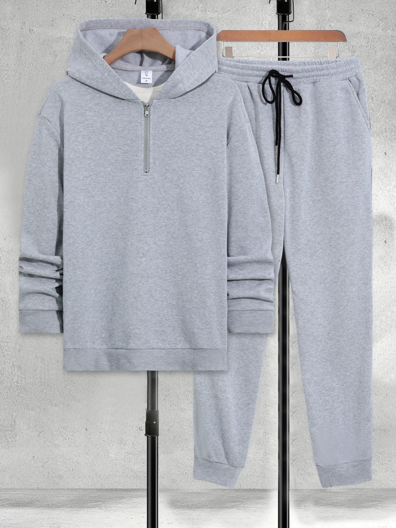 

Men's Light Gray Half-Zip Hoodie & Joggers Set Spring Fall Loose Casual Sportswear 2 Piece Outfit