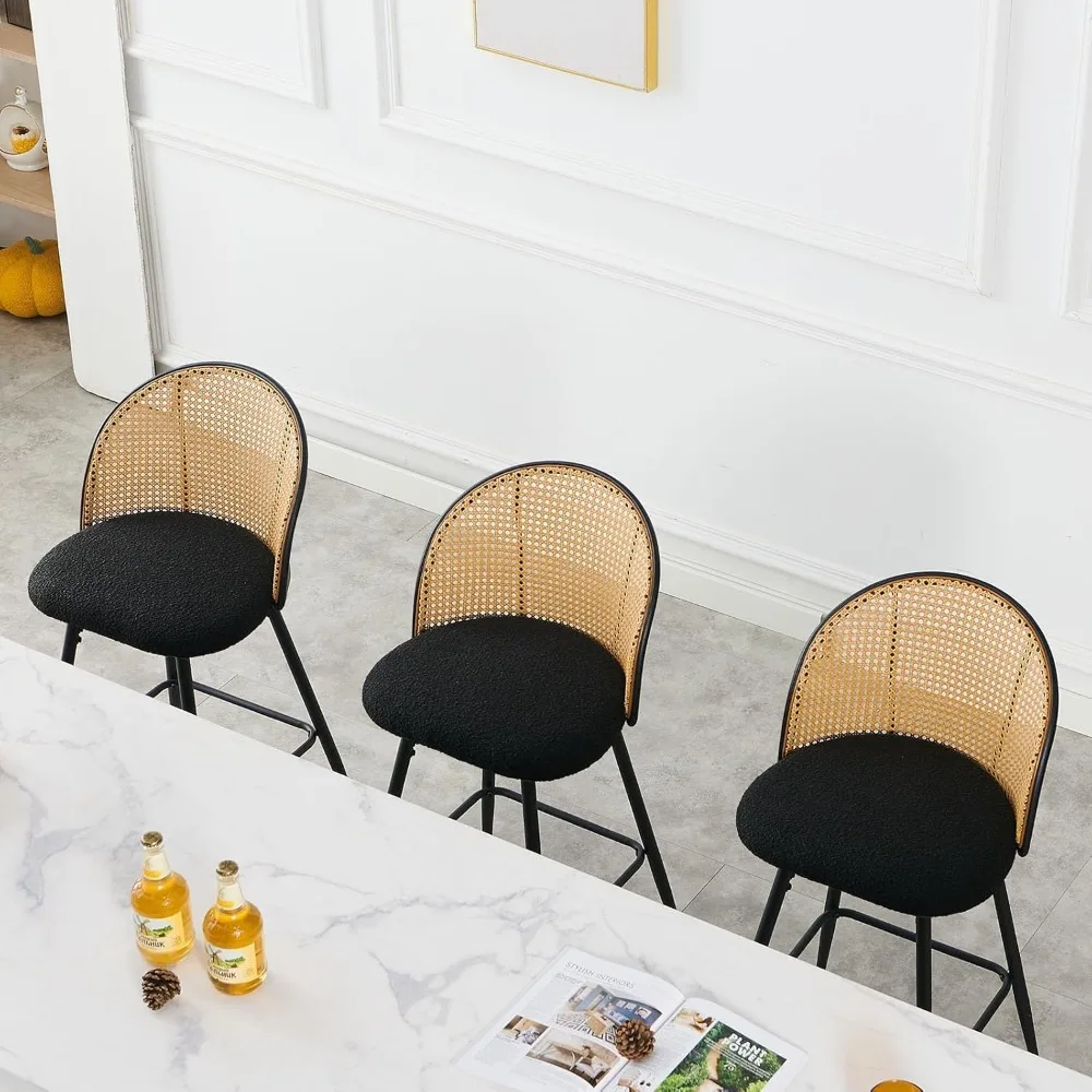 مجموعة مقاعد بار سوداء مكونة من 4 قطع، مقاعد دوارة مع ظهر من الخيزران وأرجل معدنية، مقاعد للبار من جلد البولي يوريثان بارتفاع 26 بوصة