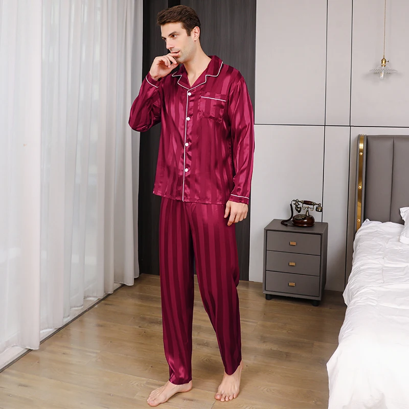 Men\'s pajamas long sleeves summer ice beautiful home clothes men\'s spring and autumn casual thin cardigan can wear out two suits