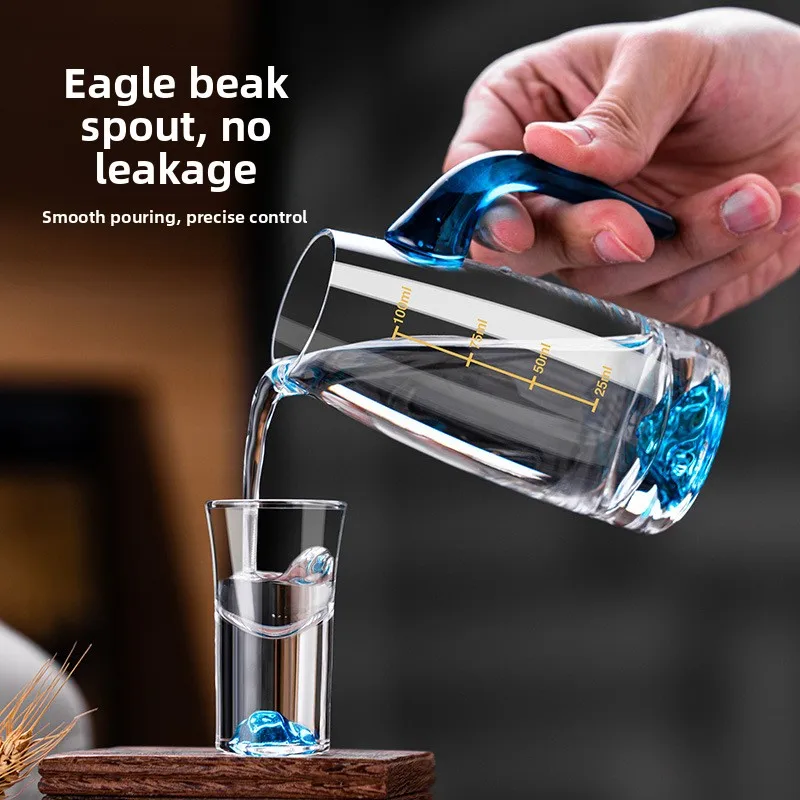 High-End Luxury White Wine Glass Set Crystal Glass Chinese Style Bullet Cup Blue Mountain One-Piece Pouring Cup Drinking Uten...