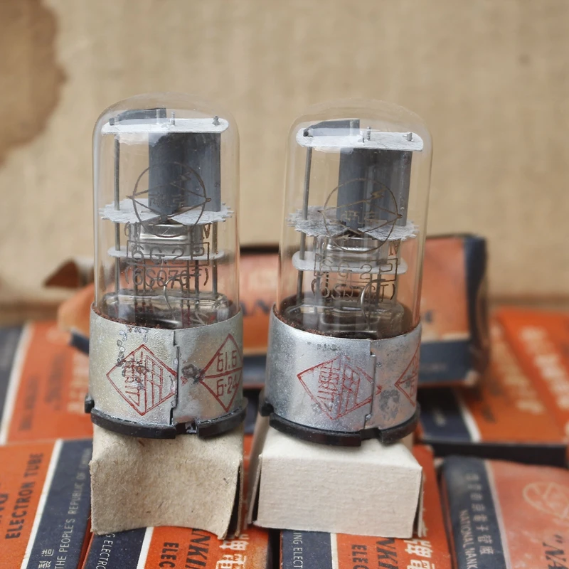 The New Nanjing 6SQ7GT6G2P Fever Sound Machine Vacuum Tube Side Hot Oxide Cathode Double Two Three Pole