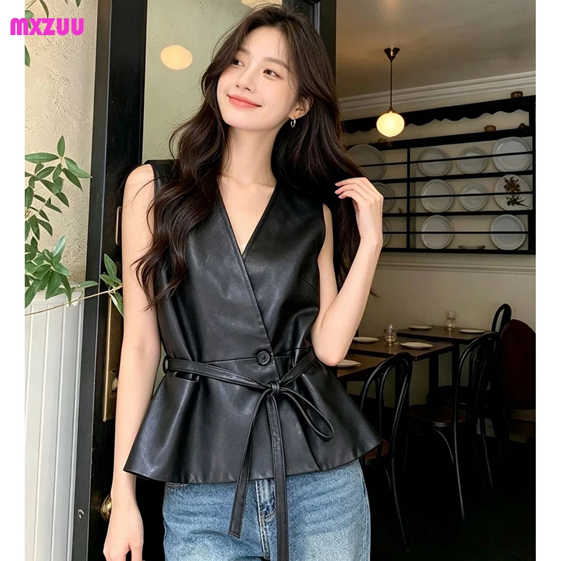 Black/Coffee Fashion Leather Vest for Women Spring Sheepskin V-Neck Belt Waist Cinching Slim Sleeveless Jacket Streetwear Gilet