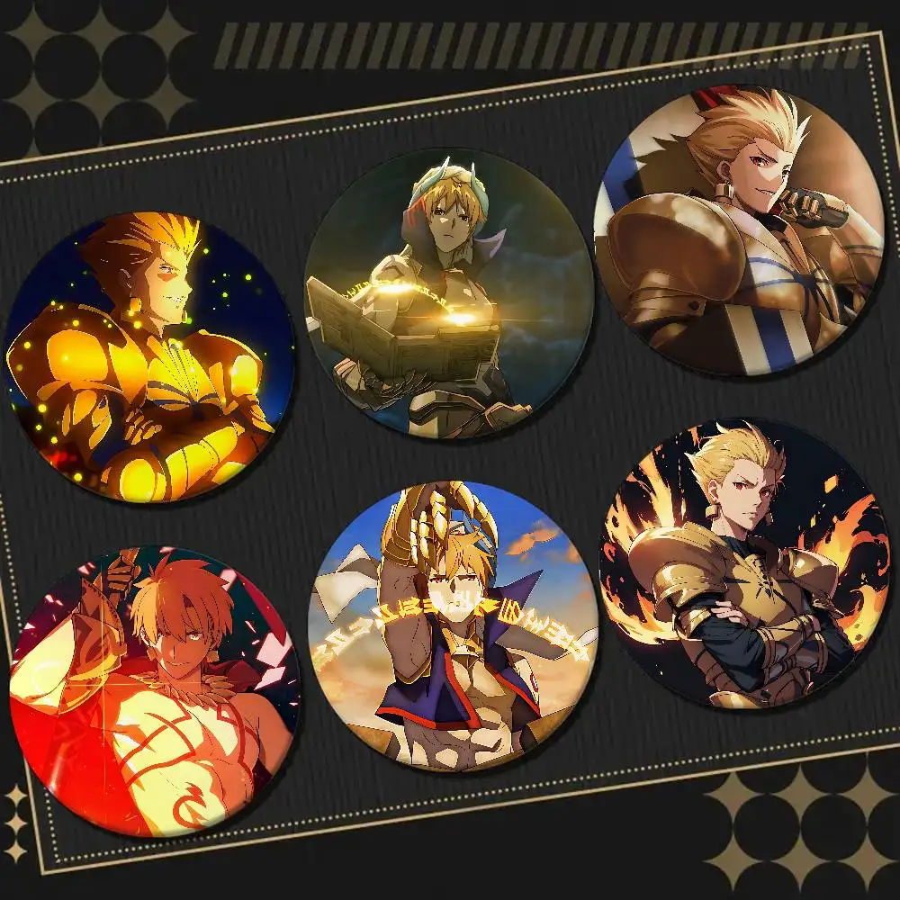 Animación de dibujos animados FATE G-Gilgamesh insignias alfileres solapa alfileres sombrero broches regalos decoración mochilas