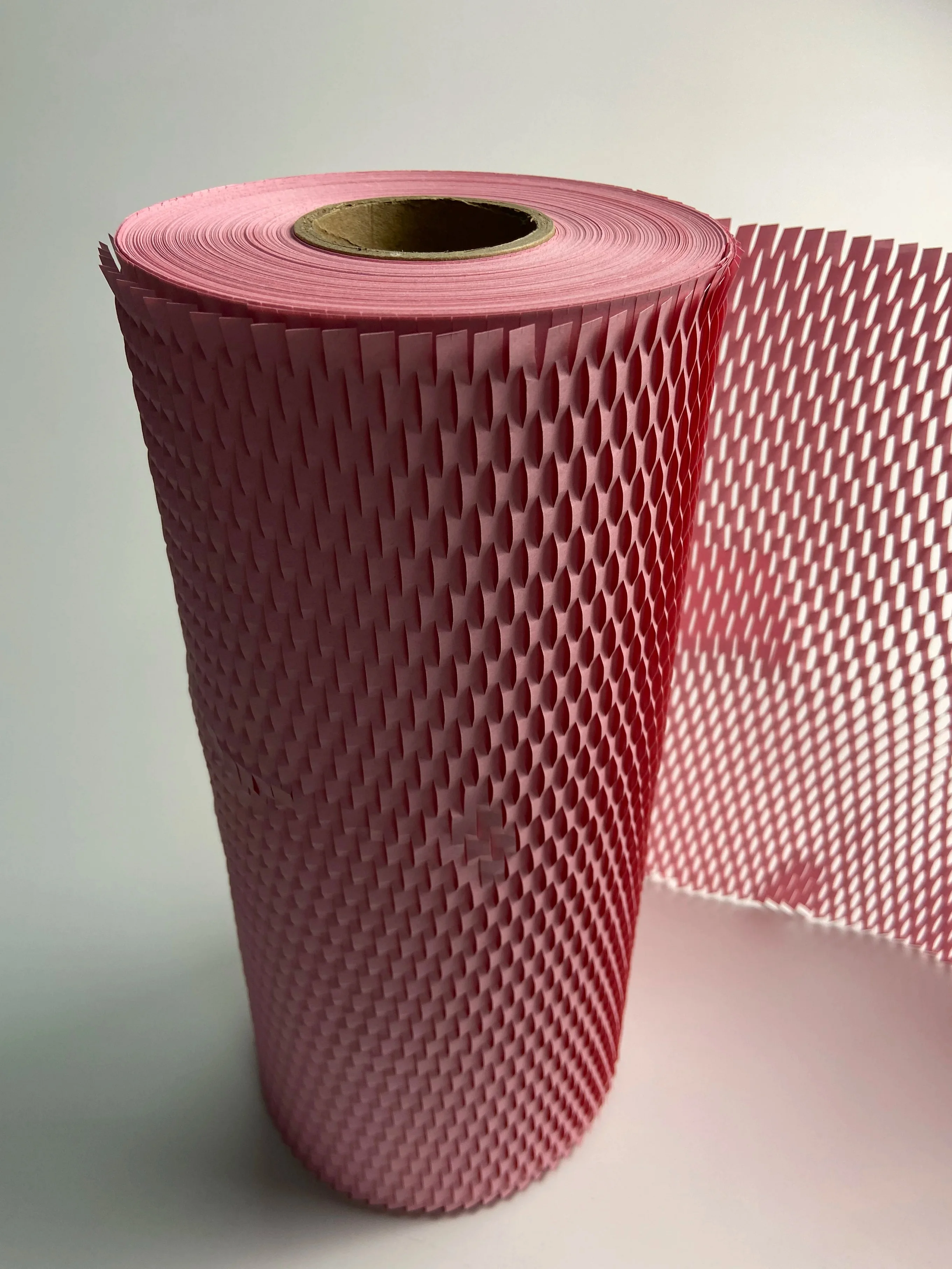 Pink Packaging Paper Honeycomb Cushioning Roll Perforated-Packing Recycled Cushion Wrapping Roll Eco Friendly Moving Green Wrap