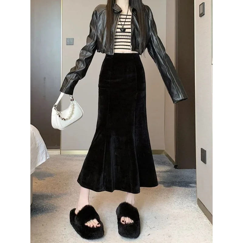 

Gold Velvet Skirt for Women 2025 New Autumn Fashion Draped Fishtail Skirt High Waist Plus Velvet Hip Skirt