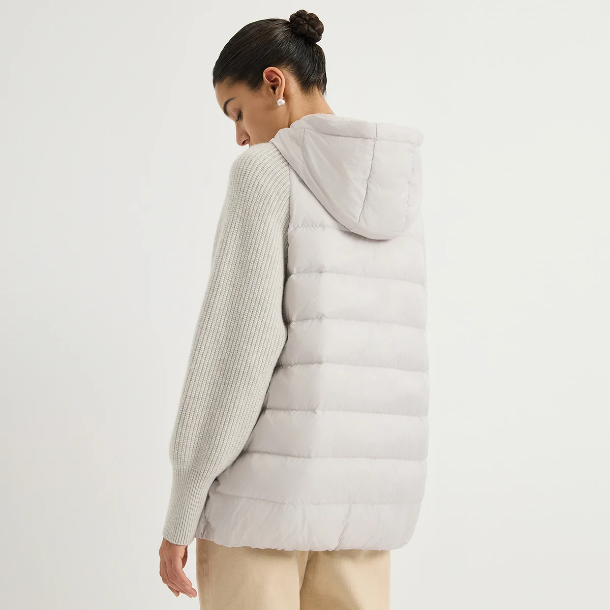 BY4621558 Women's Hooded Quilted Goose Down Jacket Cashmere Knit Sleeves Waffle Knit Chain Zipper Pull Old Money Elegant Winter
