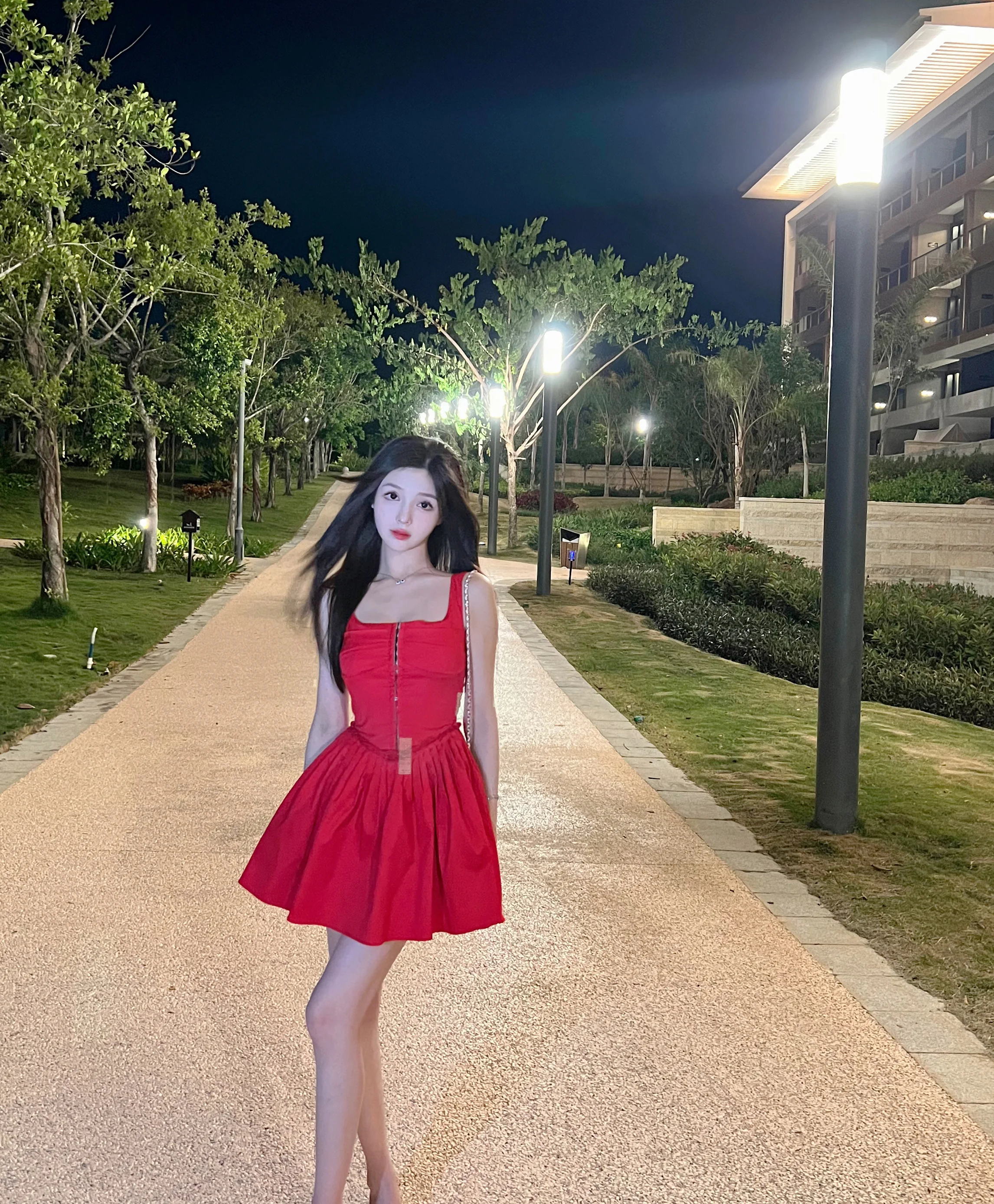 

Sexy Fibone Pleated Dr Lipsti Color 999 Puffy Skirt Collar Flip Fibone Design Cotton Blend Stretchy Fabric Summer Dr