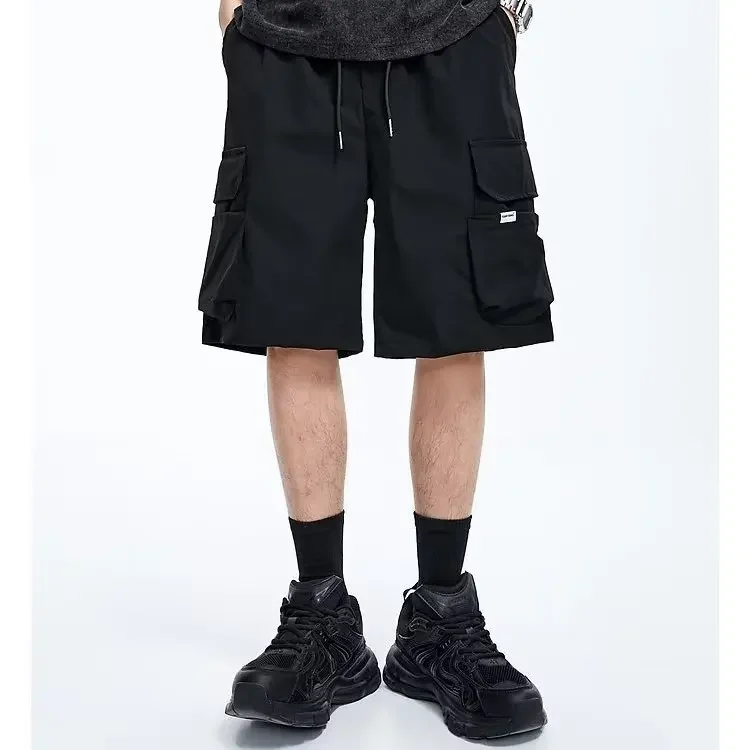 Pantaloncini da uomo estivi neri Casual Harajuku Techwear pantaloncini Cargo da uomo moda Hip Hop Y2k pantaloni sportivi abbigliamento da basket