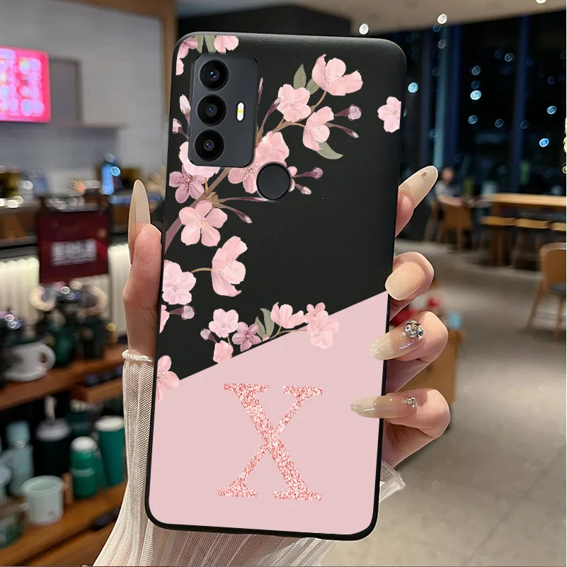 Funda negra para TCL 30 SE/TCL 30E/TCL 306/TCL 305 con estampado de flores y letras iniciales, carcasa protectora trasera de silicona suave