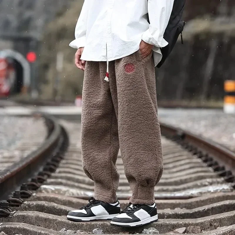 

2024 Winter Warm Thicken Sweatpants Men Fashion Joggers Elastic Waist Drawstring Casual Pants Male Brand Fleece Trousers