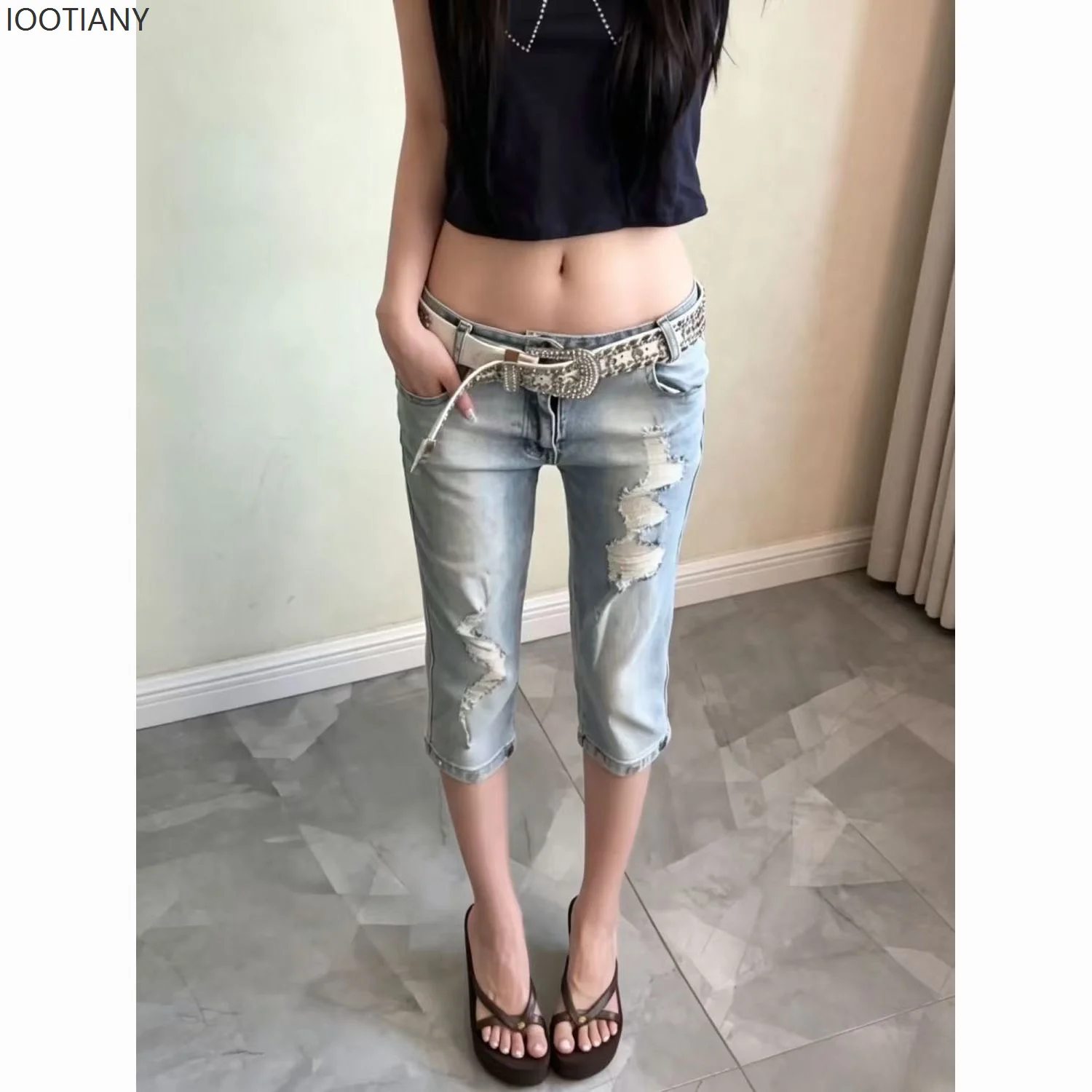 Women Vintage Washed Ripped Cargo Jeans 2026 Summer American Retro Slim Denim Shorts Y2k Streetwear Casual Hot Pants