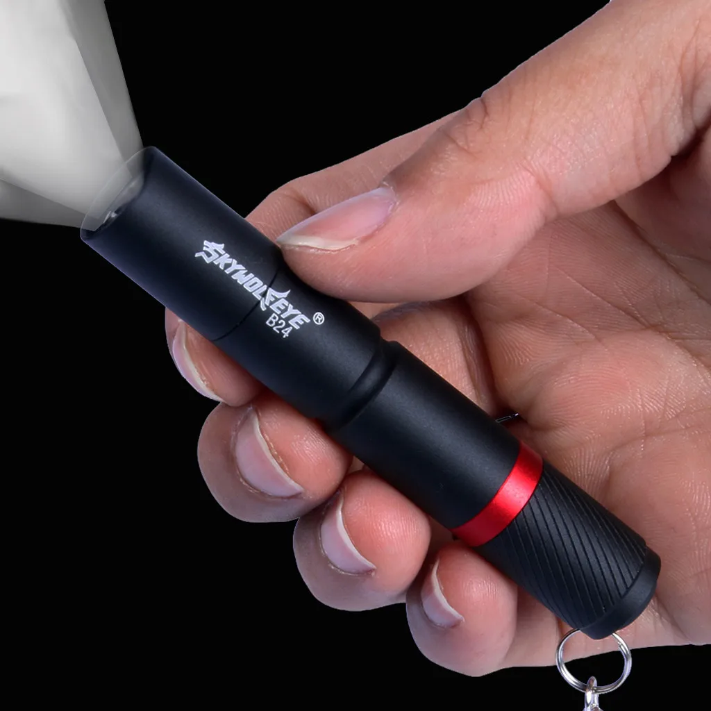 Mini Pocket 3 Mode Outdoor Torch Super Bright Led Flashlight Xpe Keychain Design Waterproof Pen Light Torch No Include Battery