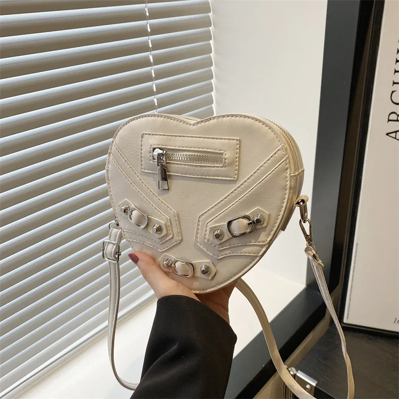 

Персонализированная сумка через плечо с заклепками для женщин Сумки на плечо Модный кошелек и сумки в форме сердца Дизайнерские сумки Сумка Женская Sac