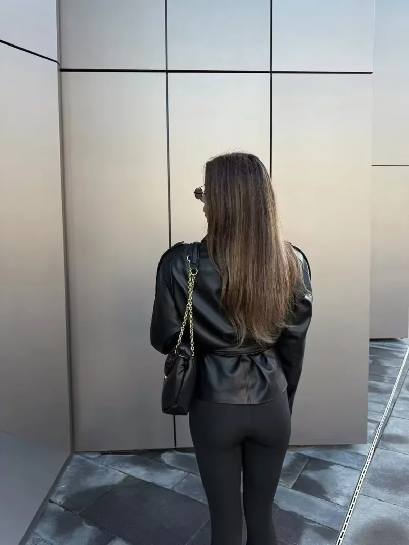 2026 가을 겨울 신상 패션 벨트 가죽 재킷 코트 여성 긴 소매 바람막이 블랙 코트 여성 스트리트웨어 가죽 코트