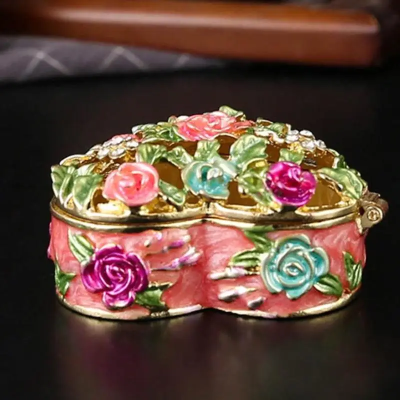 652F Vintage Enamel Floral Decorative Jewelry Box Sturdy Zinc Alloy Construction With Secure Storage Compartments