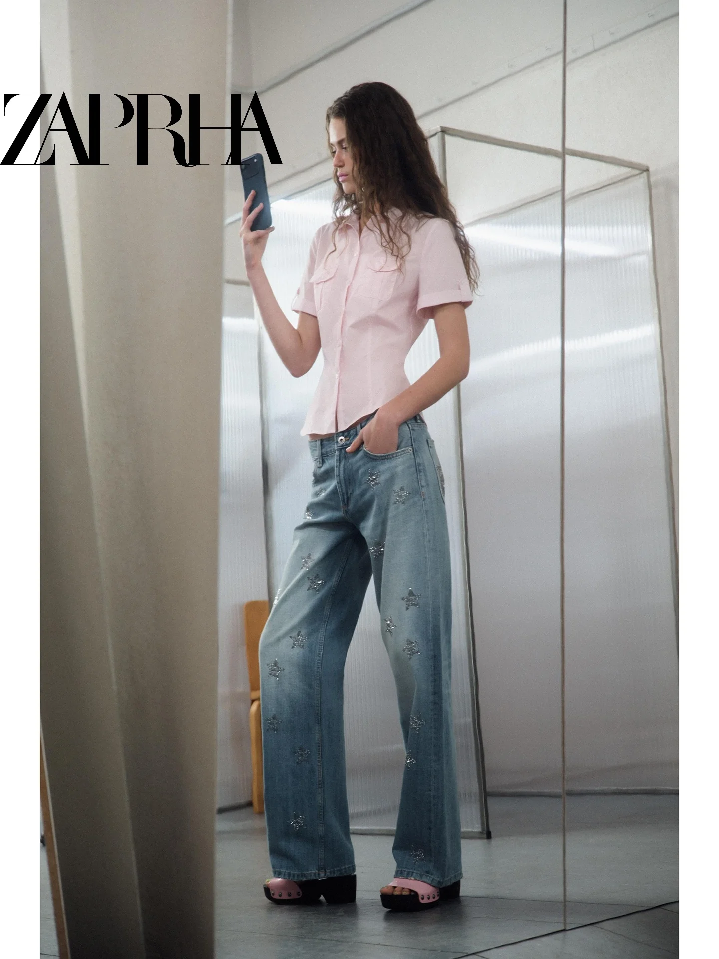 

Летние женские джинсы 2026 года с широкими штанинами, эффектом потертости, стразами и низкой посадкой, джинсовые брюки с эффектом похудения