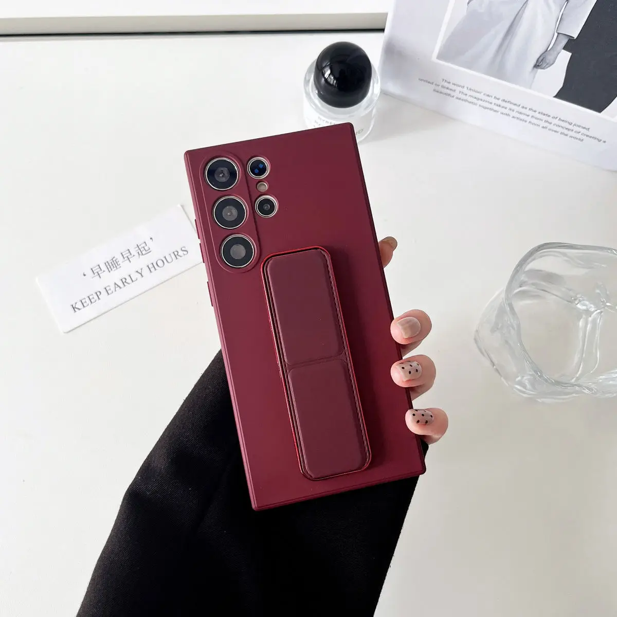 For Samsung Galaxy S24 25 23 Ultra Case Magnetic Stand for Galaxy S25 Plus 폰케이 S26 울트라  Wrist Strap Holder Protector Case