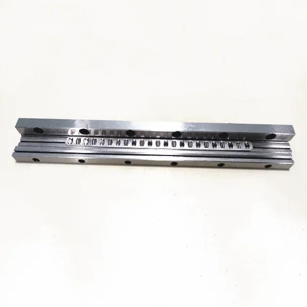 exquisite craftsmanship VR15 Series VR15-800x22Z Stainless Steel Linear Guideway Slider Cross Roller Guide for Cnc Machine