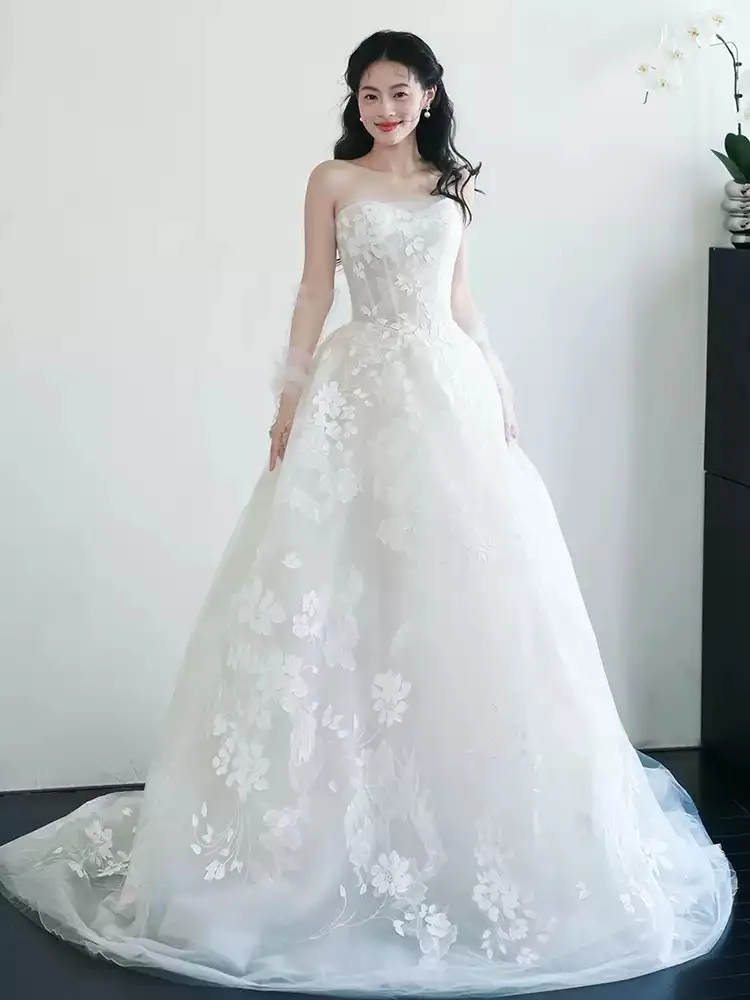 Superbes robes de mariée en dentelle robes de mariée chérie fermeture éclair/à lacets dos balayage Train accepter sur mesure L & P DQL Studio