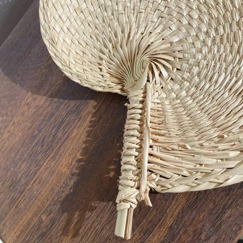 Anti-Mosquito Hand-woven Palm-Leaf Fan Lightweight Portable Summer Cooling Fan Durable Chinese Style Handmade Woven Straw Fans