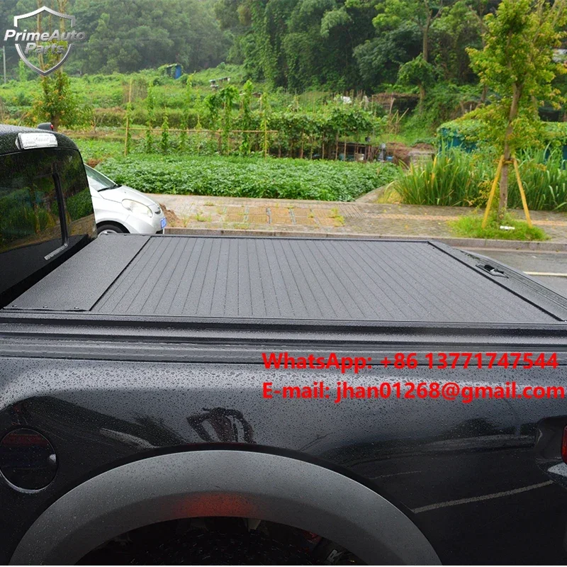 Soft Tri-4th-fold Truck Bed Foldable Sliding Pickup Tonneau Cover for 2019+ Dodg e Ram,  5'7