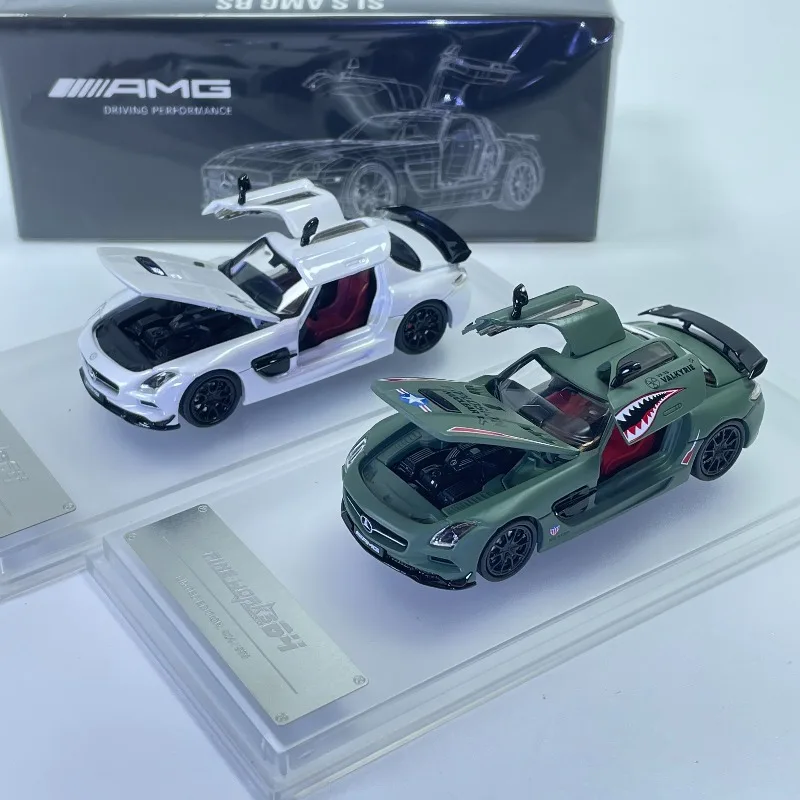 Modèle ouvrable à trois portes SLS AMG BS 1:64 avec base en fer, réplique de véhicule en alliage, jouet pour garçon, cadeau, statue de collection pour chambre