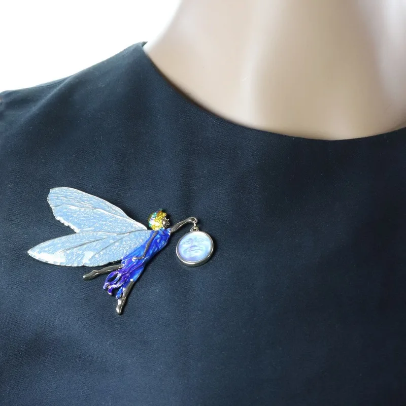 MedievalVintageJewelry Fairy Guide with Iridescent Wings, Vintage Elf Brooch, In-Stock Wholesale, Dropshipping Available