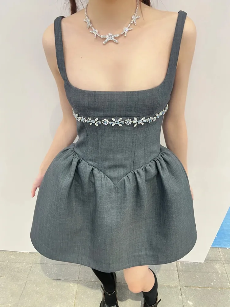 [oein]New Square Neck Sleeveless Hand Sewn Diamond Dress Exudes A Slimming High Waisted Camisole Look