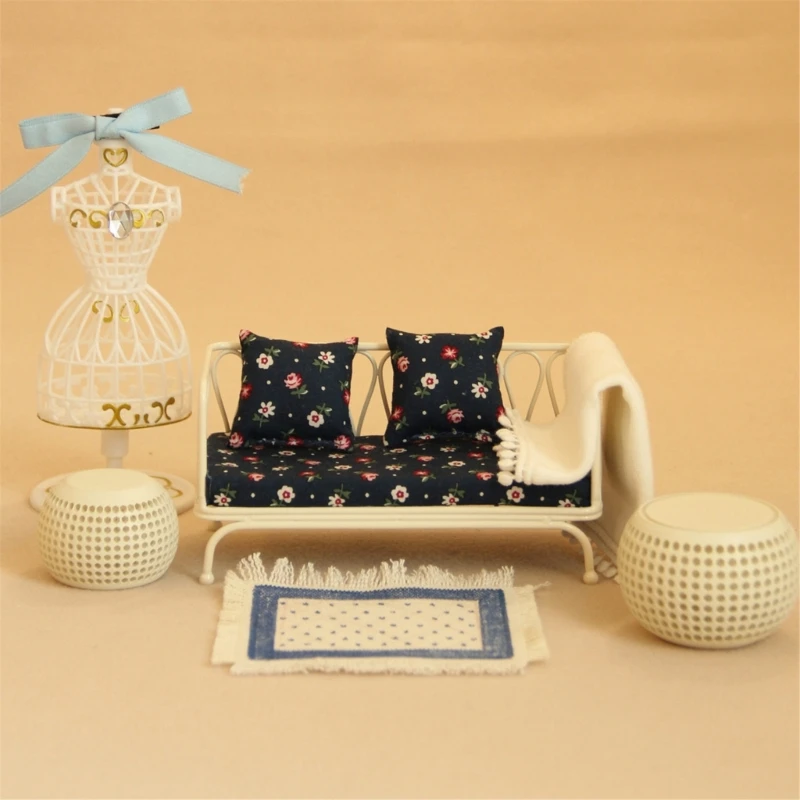 ミニチュア鉄ソファリビングルーム家具セットテーブルラグ付き 1/12 ドールハウス装飾子供ごっこ遊びゲーム 15UB