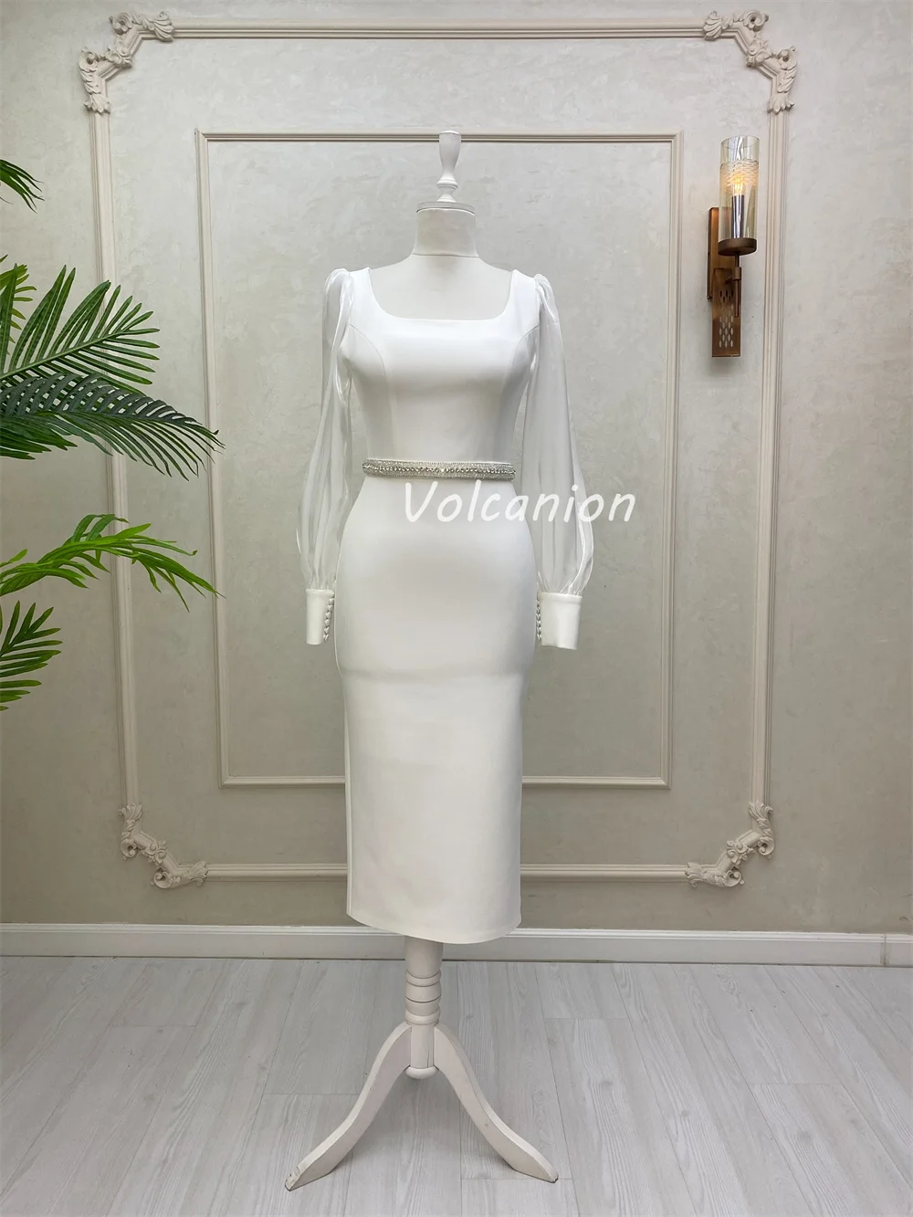 Gaun Panjang Teh Leher Persegi Lurus Kancing Manik-manik Berlian Imitasi Jersey Berkilau Kasual Kustom Gaun Acara Pesanan Khusus Seksi