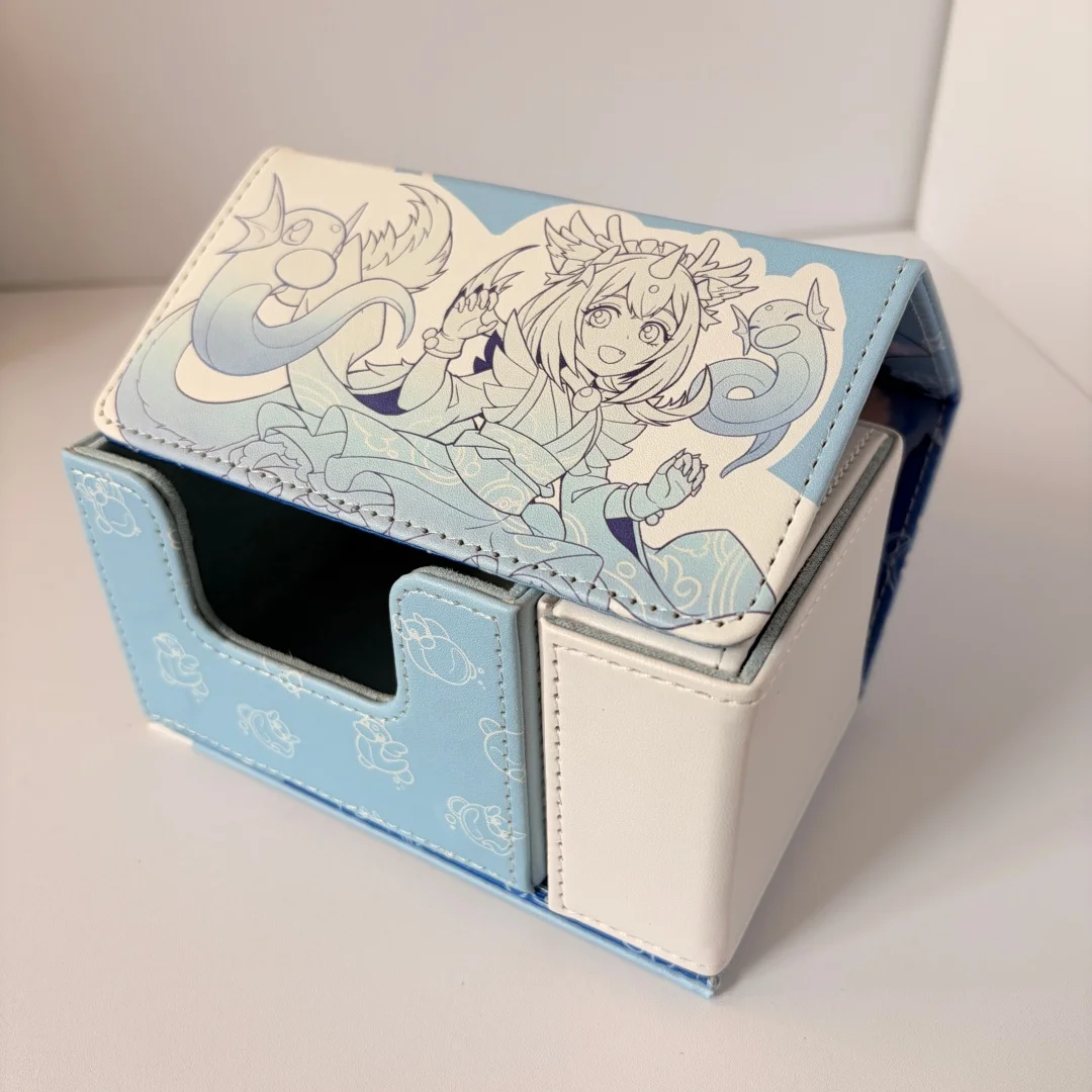 Yu-Gi-Oh! DIY Dragonmaid Laudry Politoed PU Magnetische Seitensteckbox Brettspiel-Kartenbox Doppelschichtige Aufbewahrungsbox für Sammelkarten
