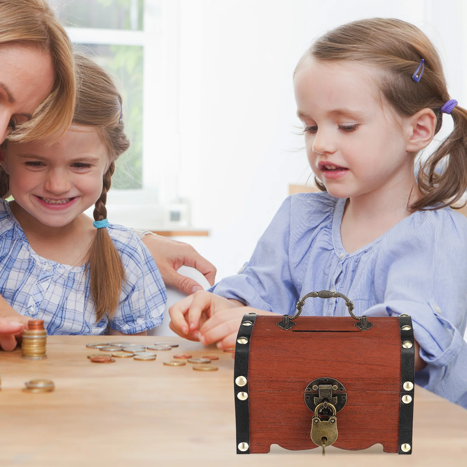 

2 pcs Vintage Treasure Box Wooden Piggy Bank With Lock Key Zinc Alloy Coin Storage Kids Gift Small Treasure Chest For Classroom