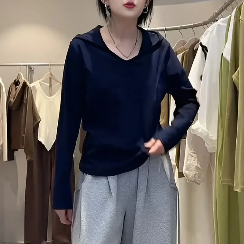 Fishbone Long-sleeved Hooded T-shirt for Women Early Autumn New Loose Slimming Inner Layering Top