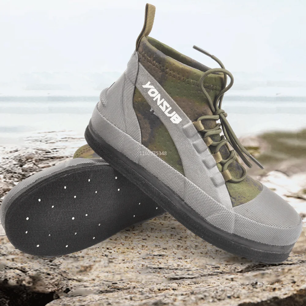 

Professional Fishing Boots Non Slip Wading Shoes Steel Spikes Sole Neoprene Diving Boots for Men Women Fishing Hunting Boots