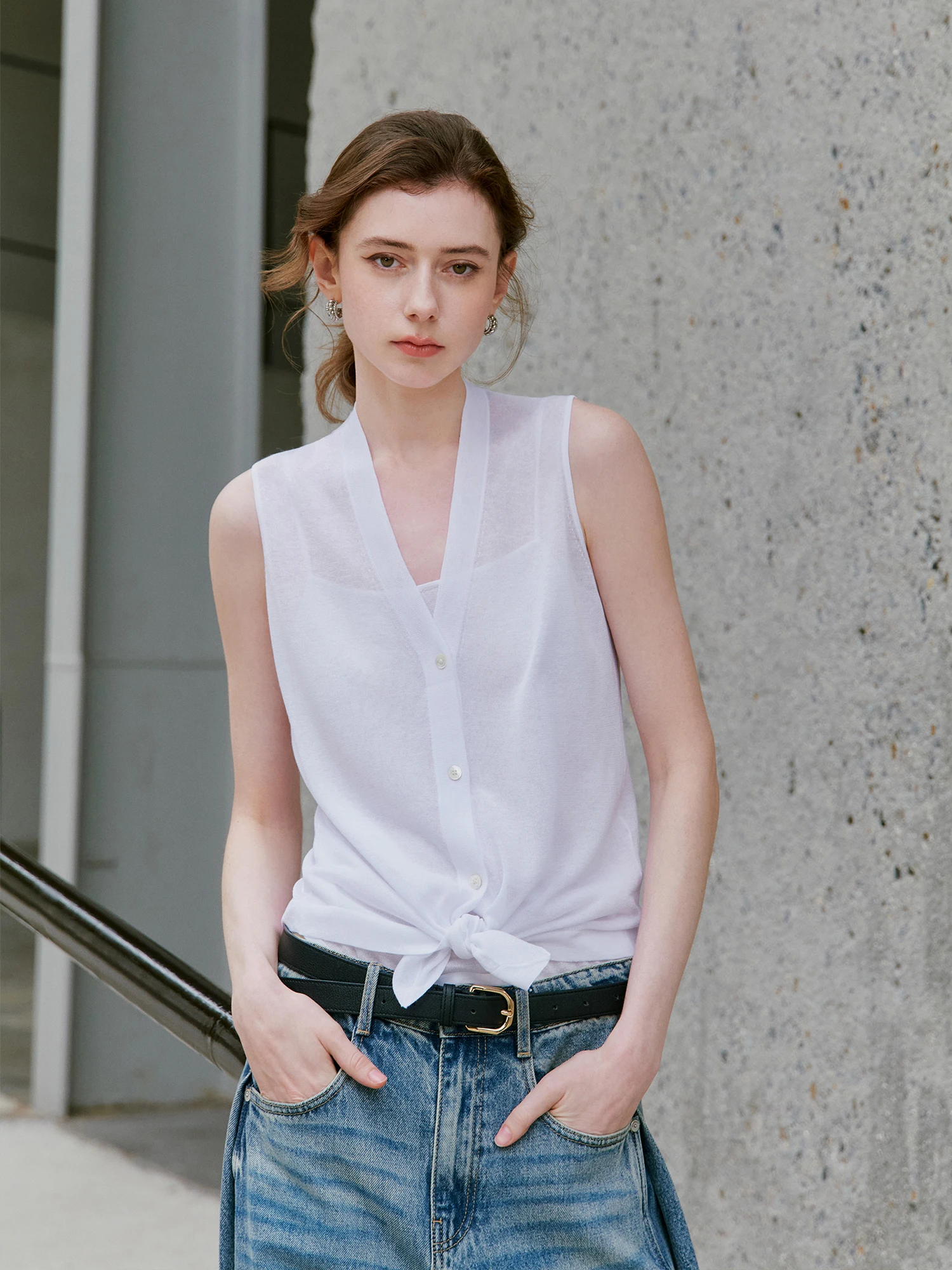 

Affinity Special Yarn V-Neck Sleeveless Vest Thin 18Needle Dry Comfortable Feeling Women's Knittedwear U1023 Summer Season