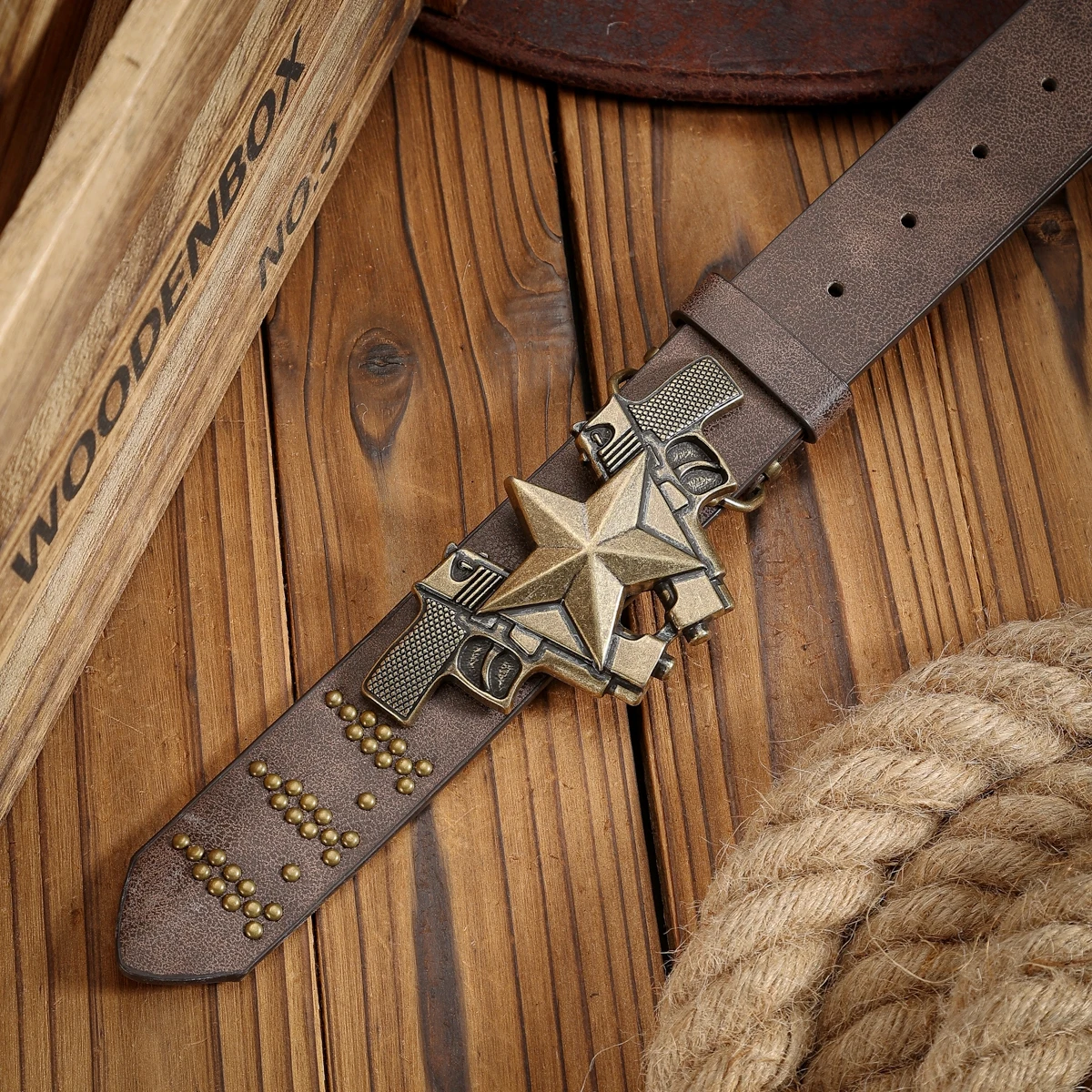 Ein PU-Gürtel im Western-Stil, geeignet für Männer und Frauen, im Bohemian-Stil und Retro-Look, perfekt für alltägliche Freizeitausflüge. – Detail 13